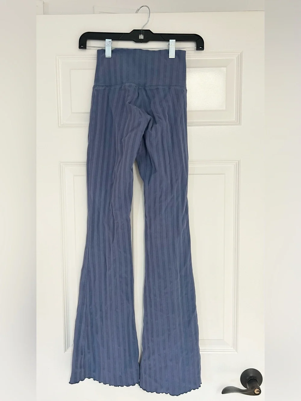 Offline Blue Ribbed High-Waisted Flare Leggings